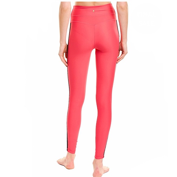 *SOLD*Spiritual Gangster Hot Pink Love Legging - Picture 2 of 13